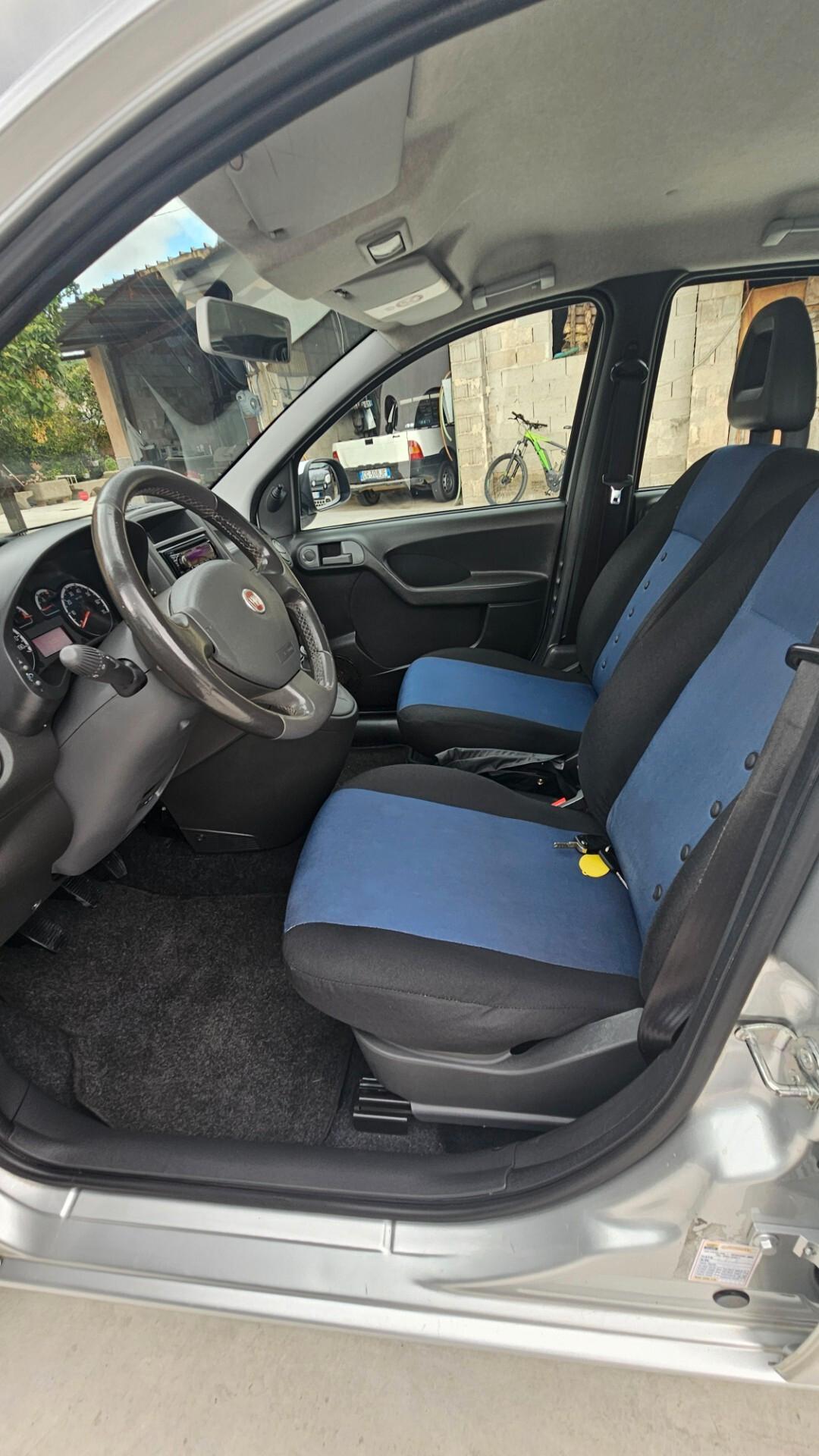 Fiat Panda 1.3 MJT 16V DPF 4x4 Climbing
