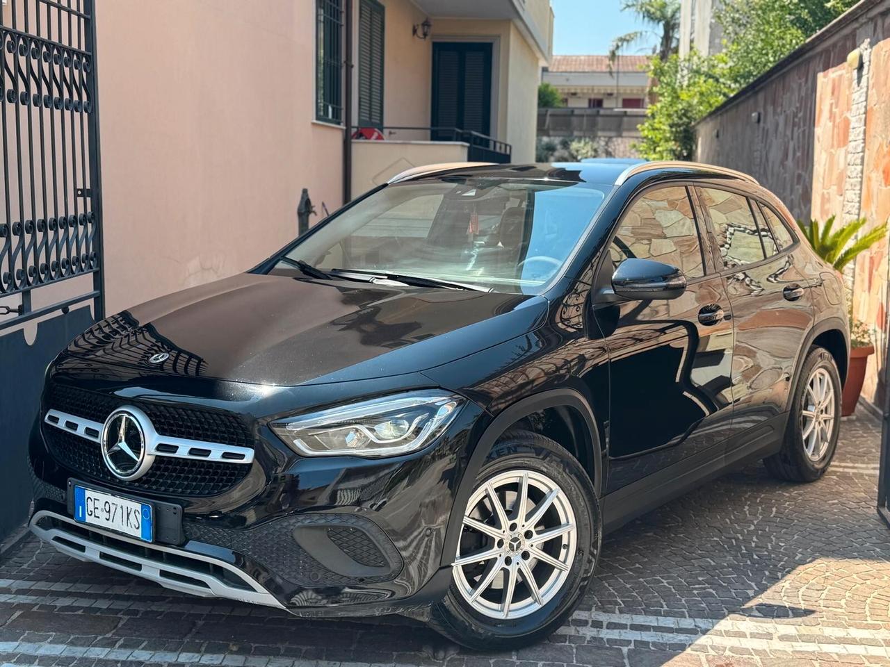 Mercedes-benz GLA 200 d Automatic Business