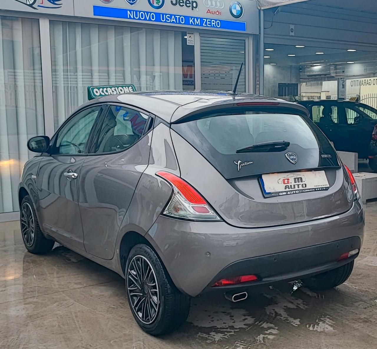 Lancia Ypsilon 1.0 5 porte Hybrid Gold 2023
