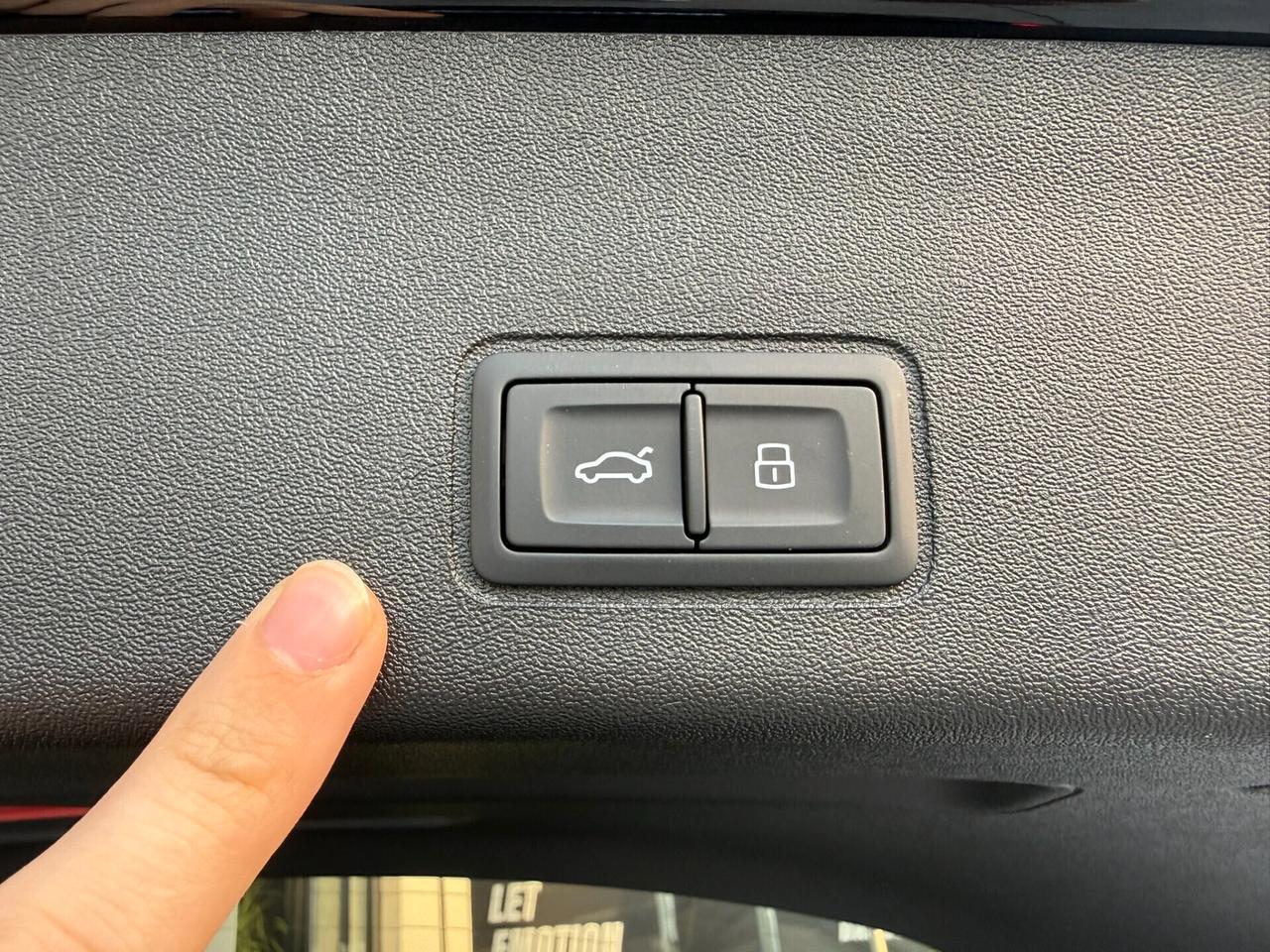 Audi Q3 2.0 TDI 150 CV S Tronic Line MY2026 PRONTA CONSEGNA REALE IVA ESPOSTA