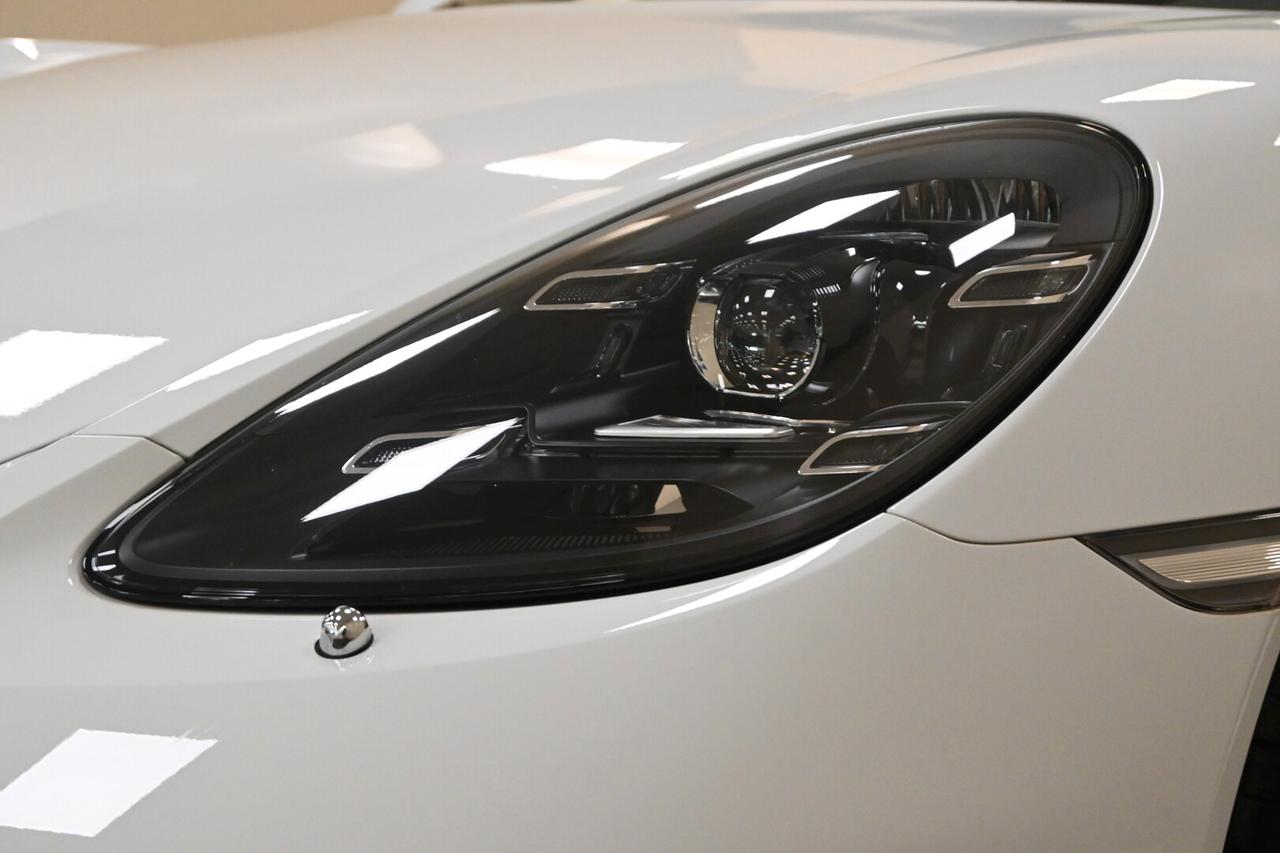 PORSCHE 718 718 Boxster 2.0