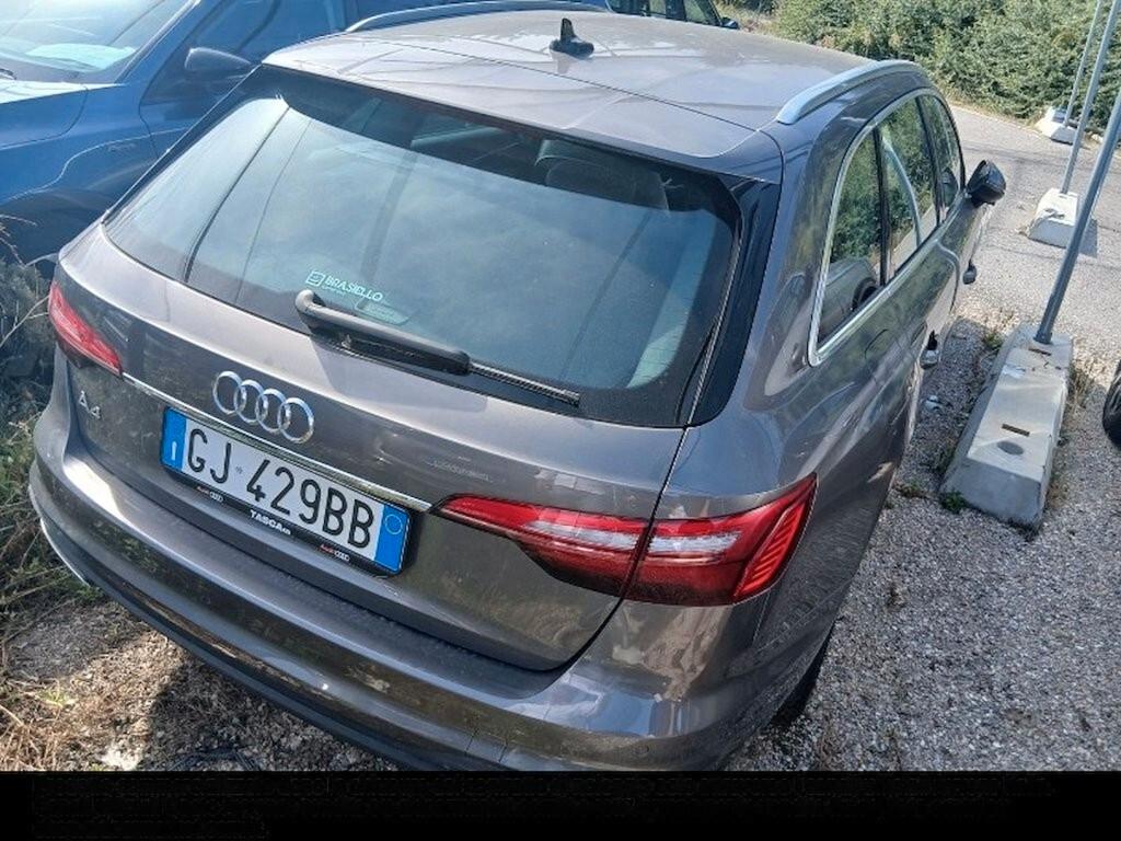 AUDI A4 AVANT 30 TDI 136CV S-TRONIC BUSINESS ( FARI LED - CRUISE - NAVI - PDC )