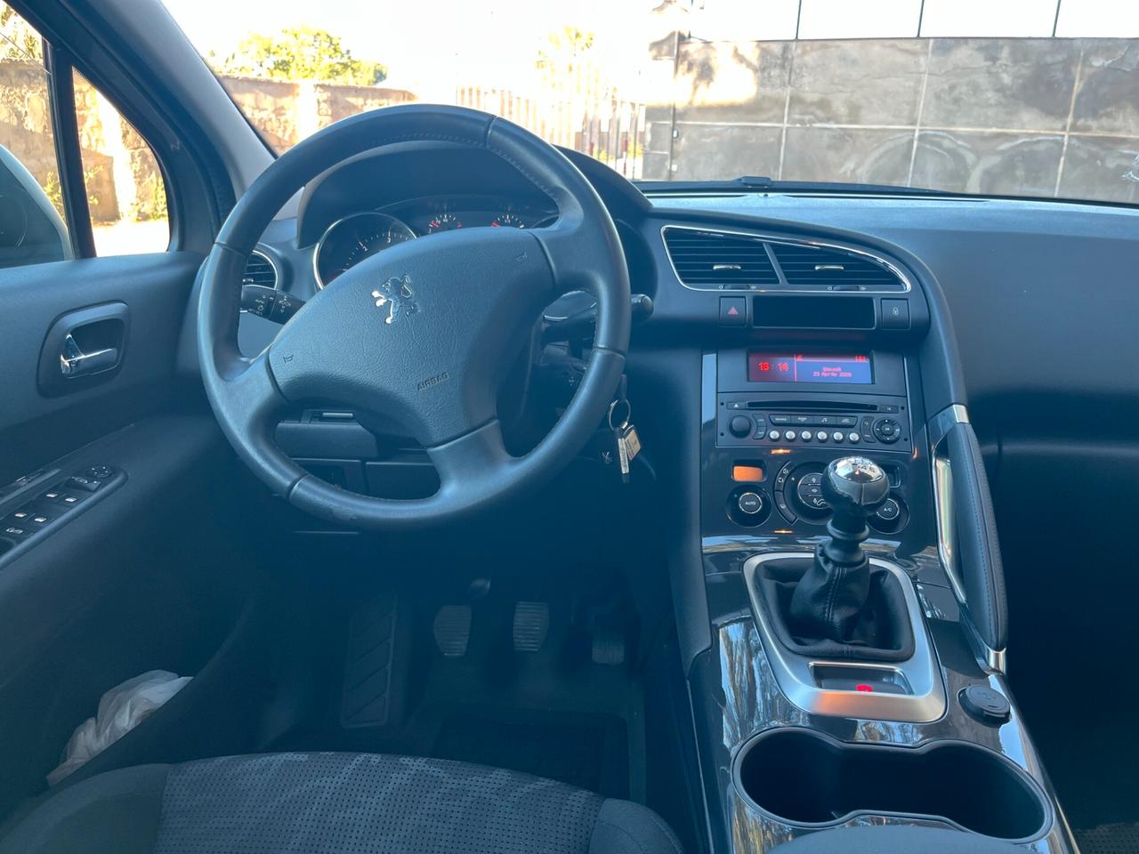 Peugeot 3008 1.6 HDi 115CV Style UsatoGarantito