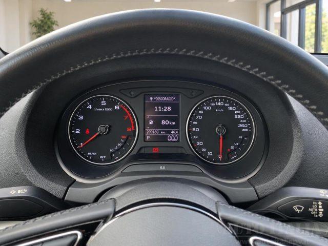 AUDI A3 Sedan 35 TFSI S tronic COD Admired