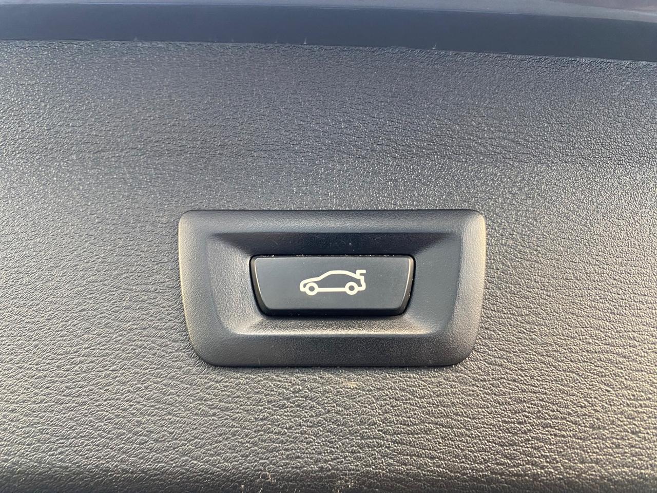 Bmw X1 sDrive18d xLine