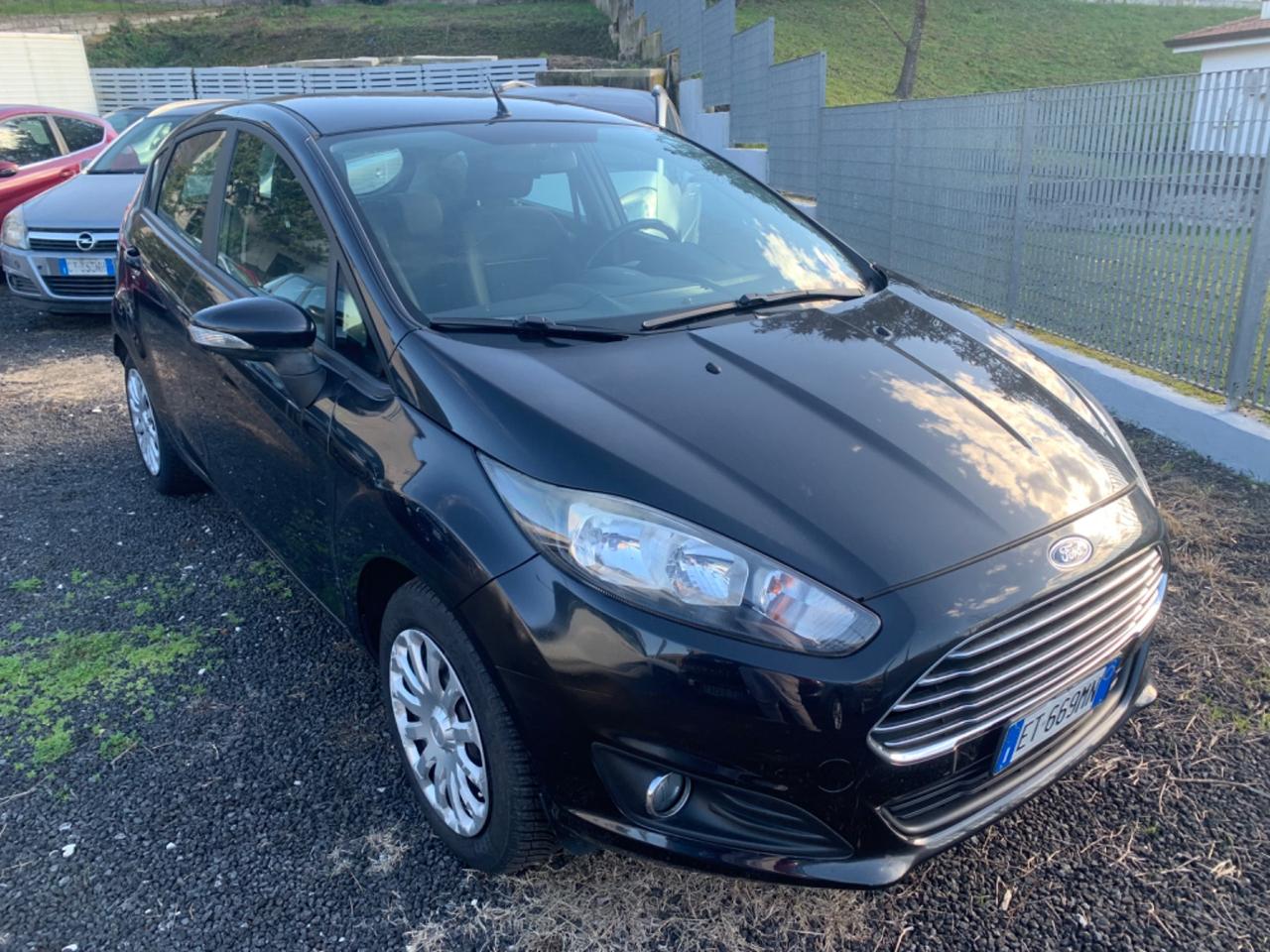 Ford Fiesta 1.0 80CV 5 porte Titanium