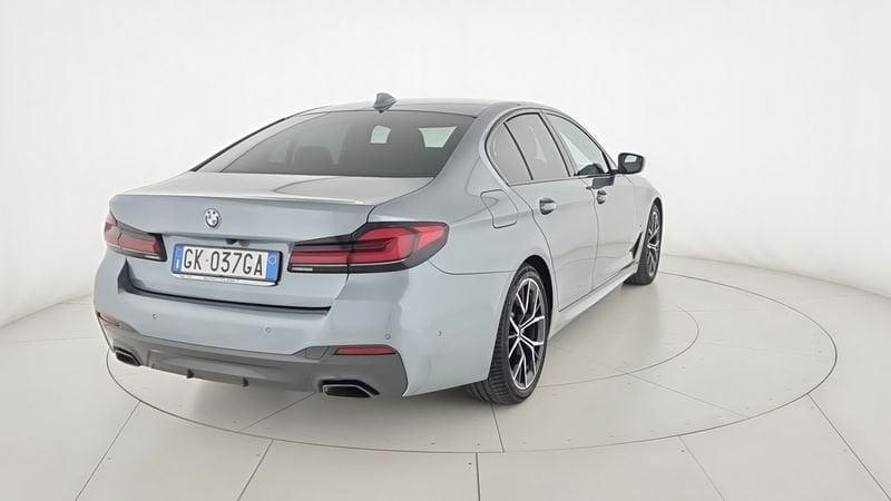 BMW Serie 5 520d 48V Msport