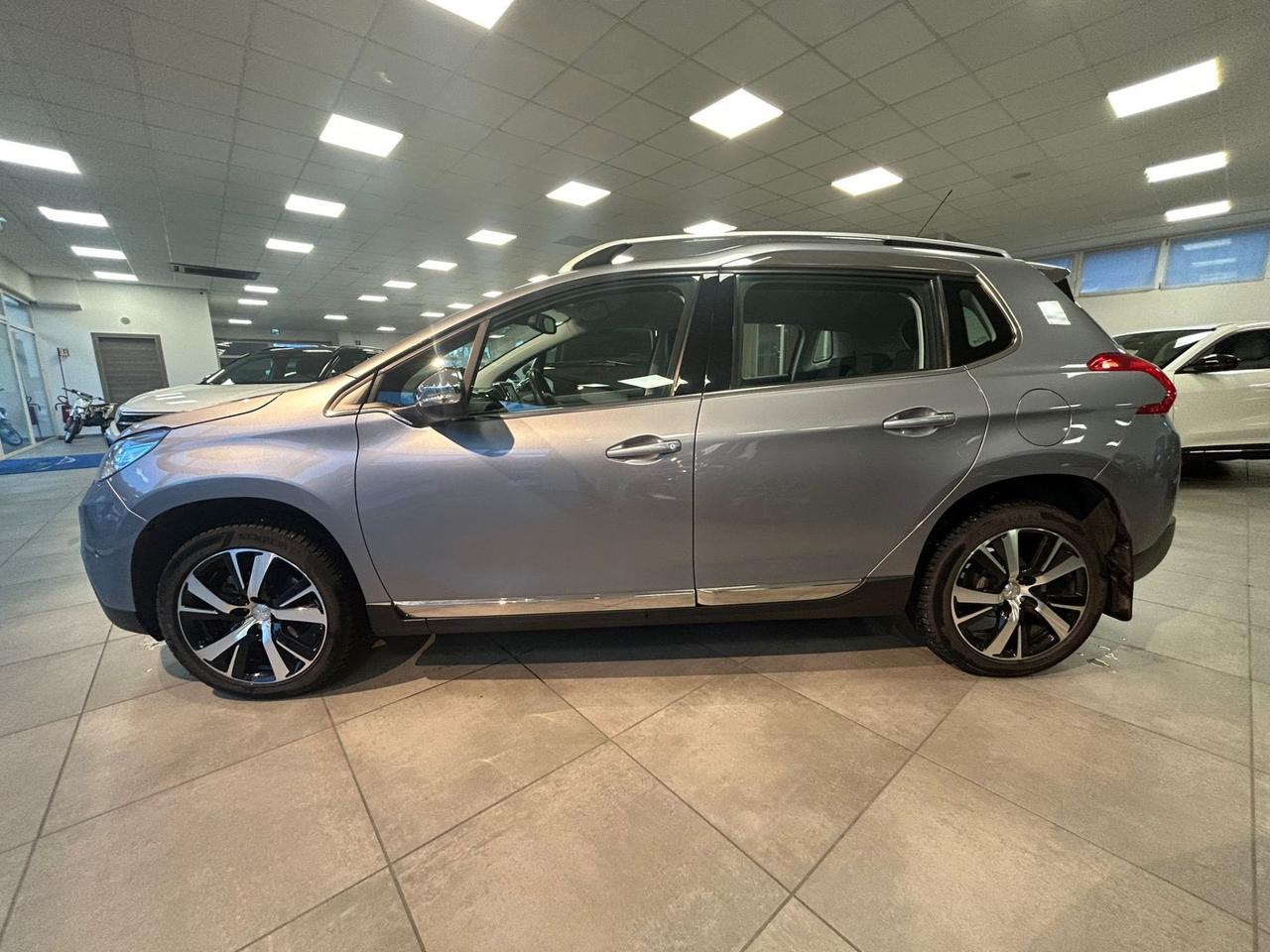 Peugeot 2008 1.6 e-HDi 115 CV Stop&Start Allure