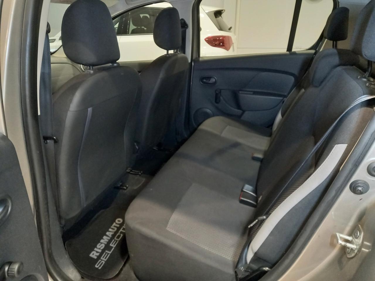 Dacia Sandero 1.2 75CV Extra