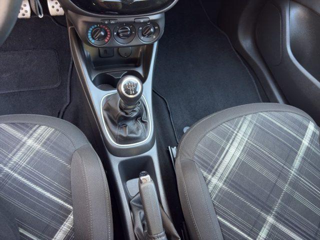 OPEL Corsa Opel Corsa 1.3 mjt 3 Porte b-color 75 cv