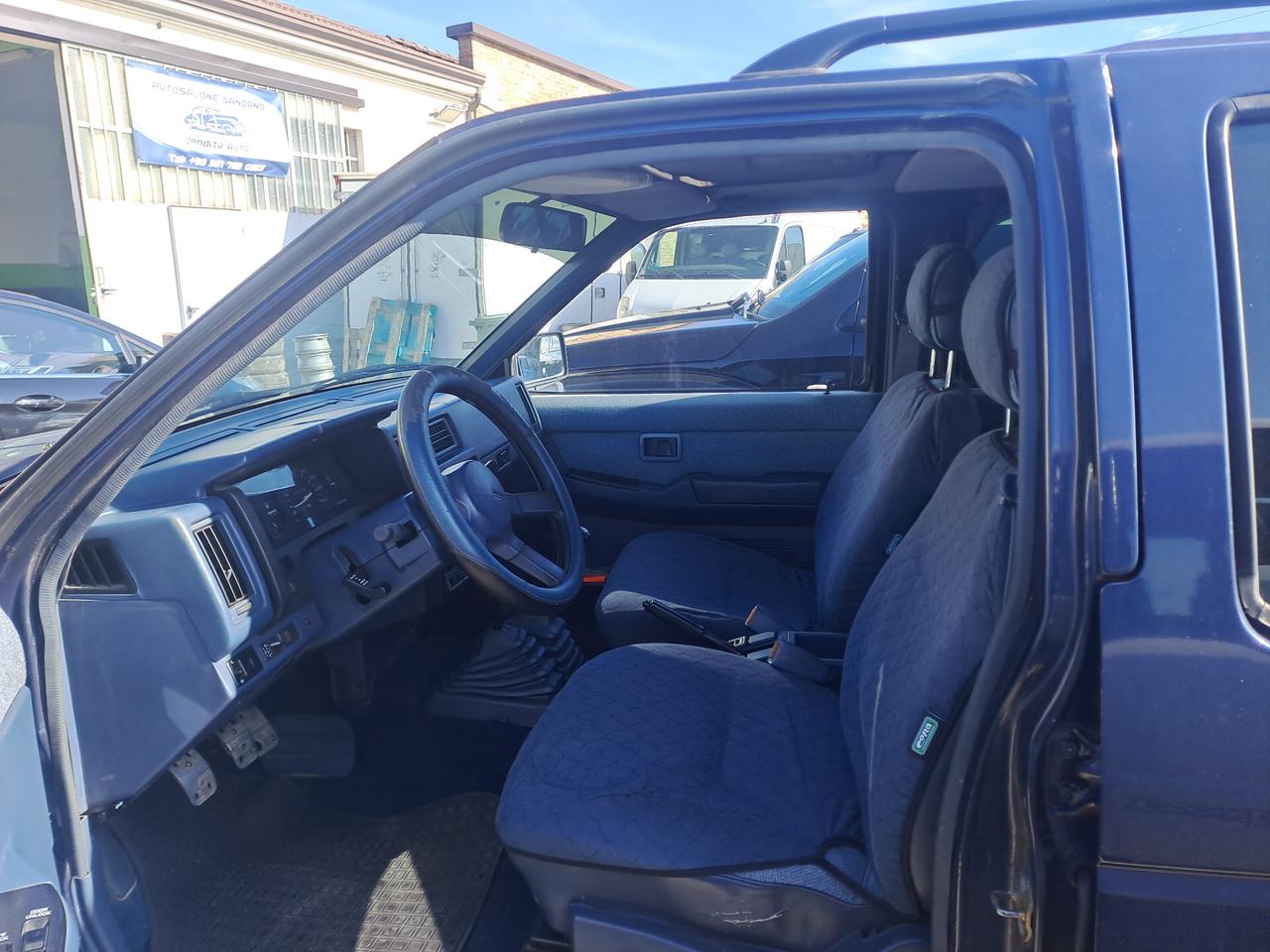 Nissan Terrano 2.7 turbodiesel 5 porte-1990