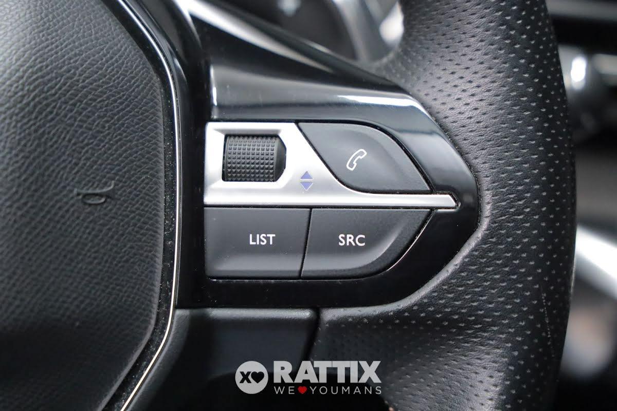 Peugeot 3008 1.6 Hybrid4 300CV GT Pack e-EAT8 + tetto apribile