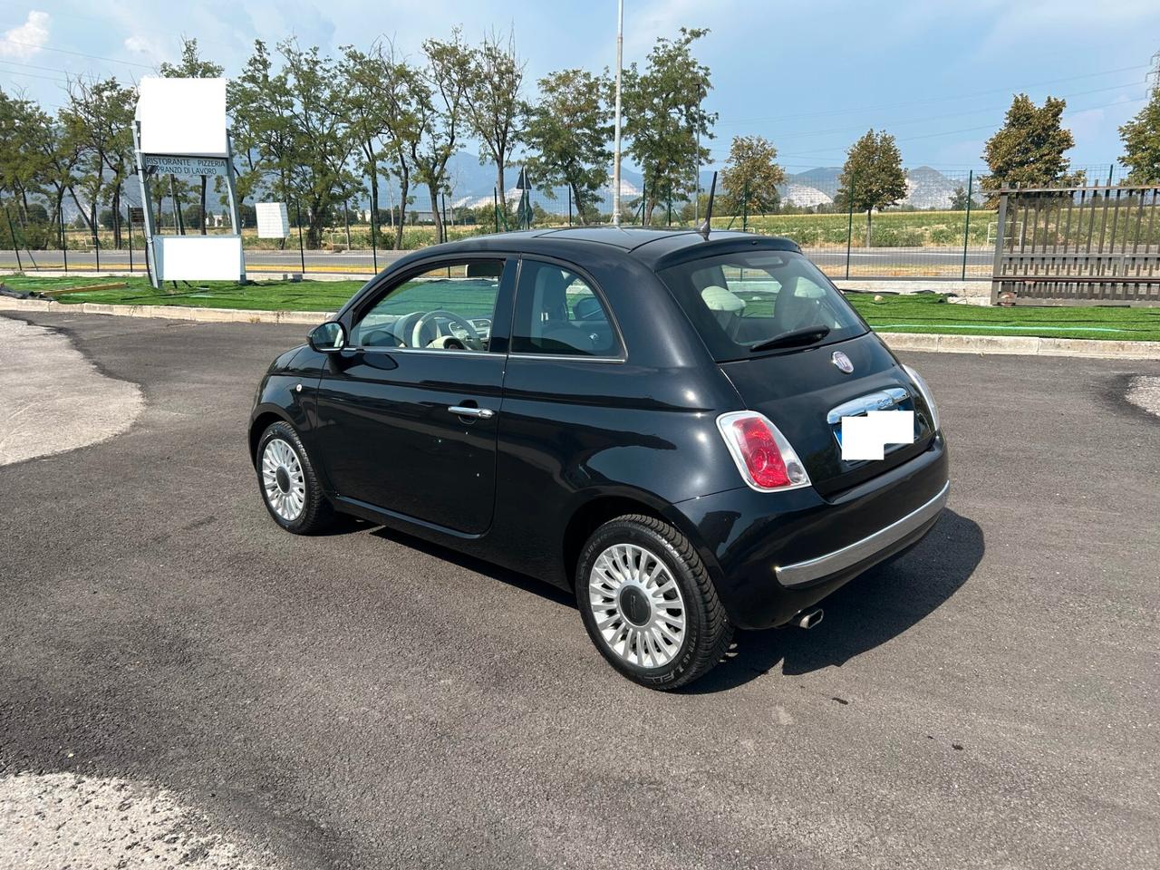 Fiat 500 1.2 lounge ok neopatentati