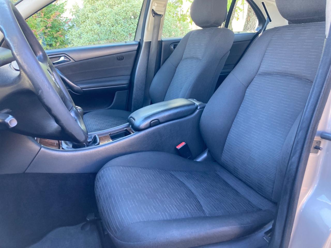 MERCEDES C BERLINA (GANCIO TRAINO) DA VETRINA