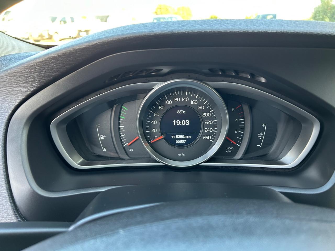 Volvo V40 Cross Country D2 1.6 Momentum