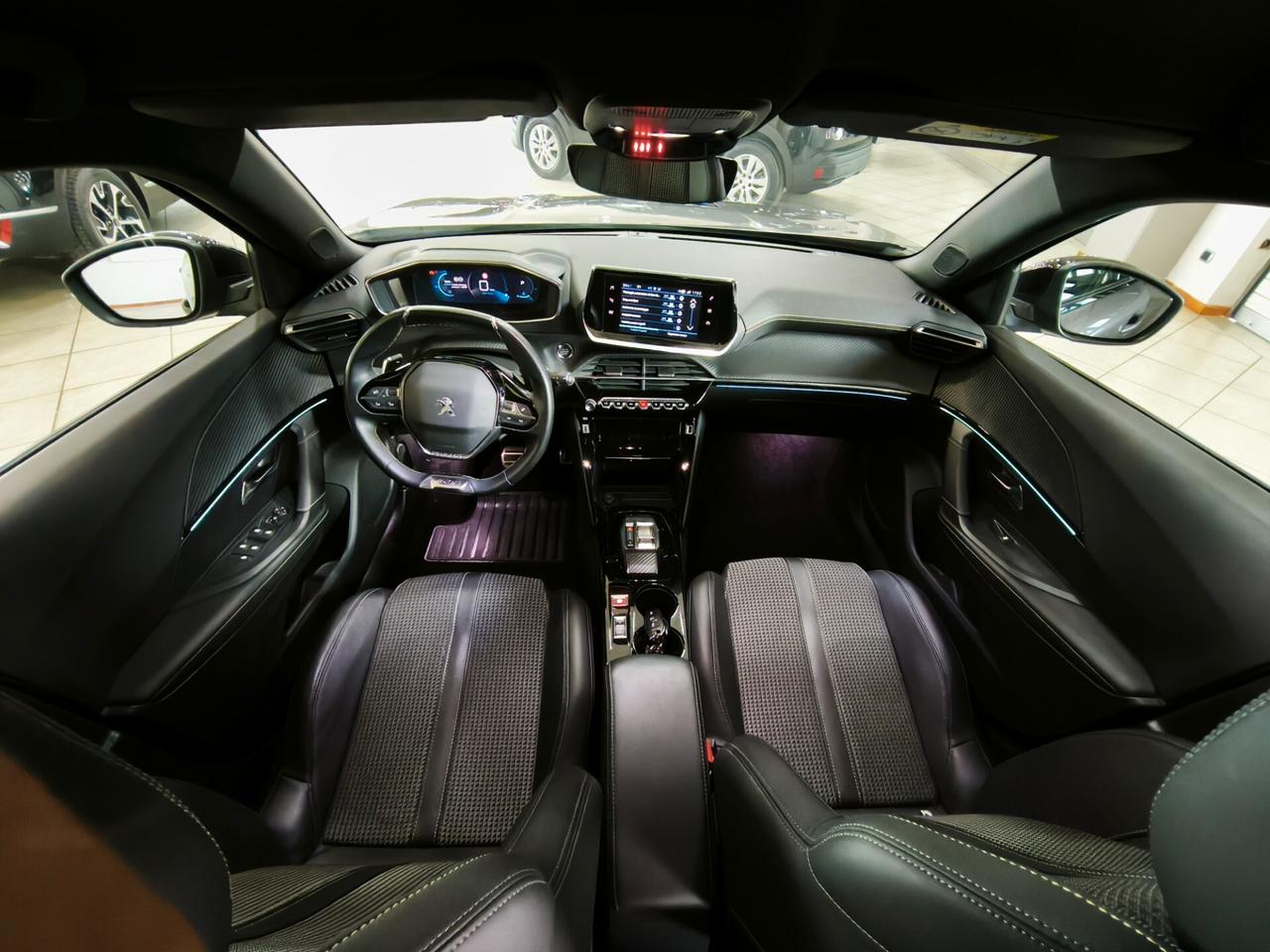 Peugeot 2008 BlueHDi 130 S&S EAT8 GT