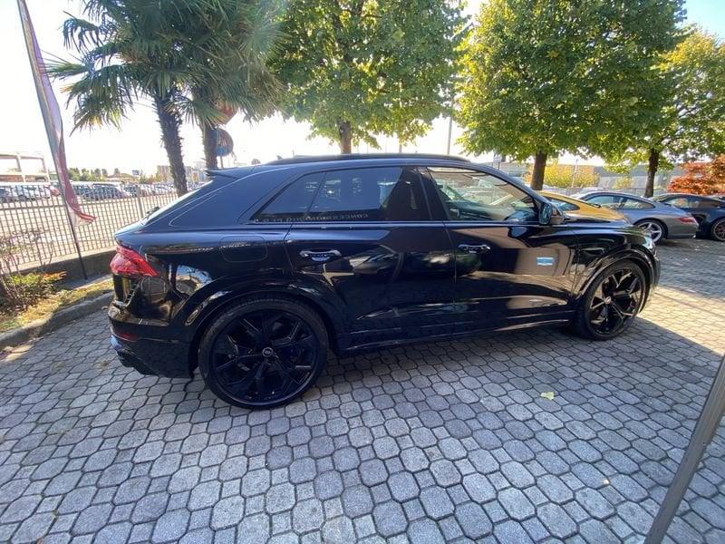 Audi Q8 RS Q8 TFSI 4.0 V8 quattro tiptronic 600 CV