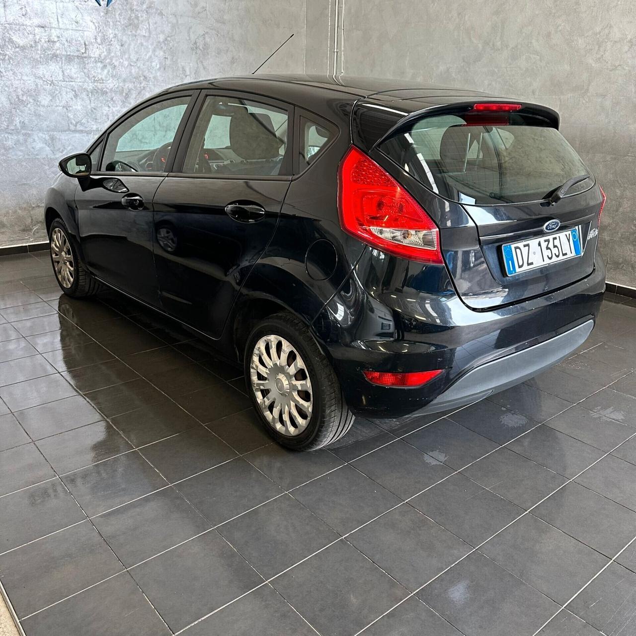 Ford Fiesta Fiesta 1.4 5 porte Bz.- GPL