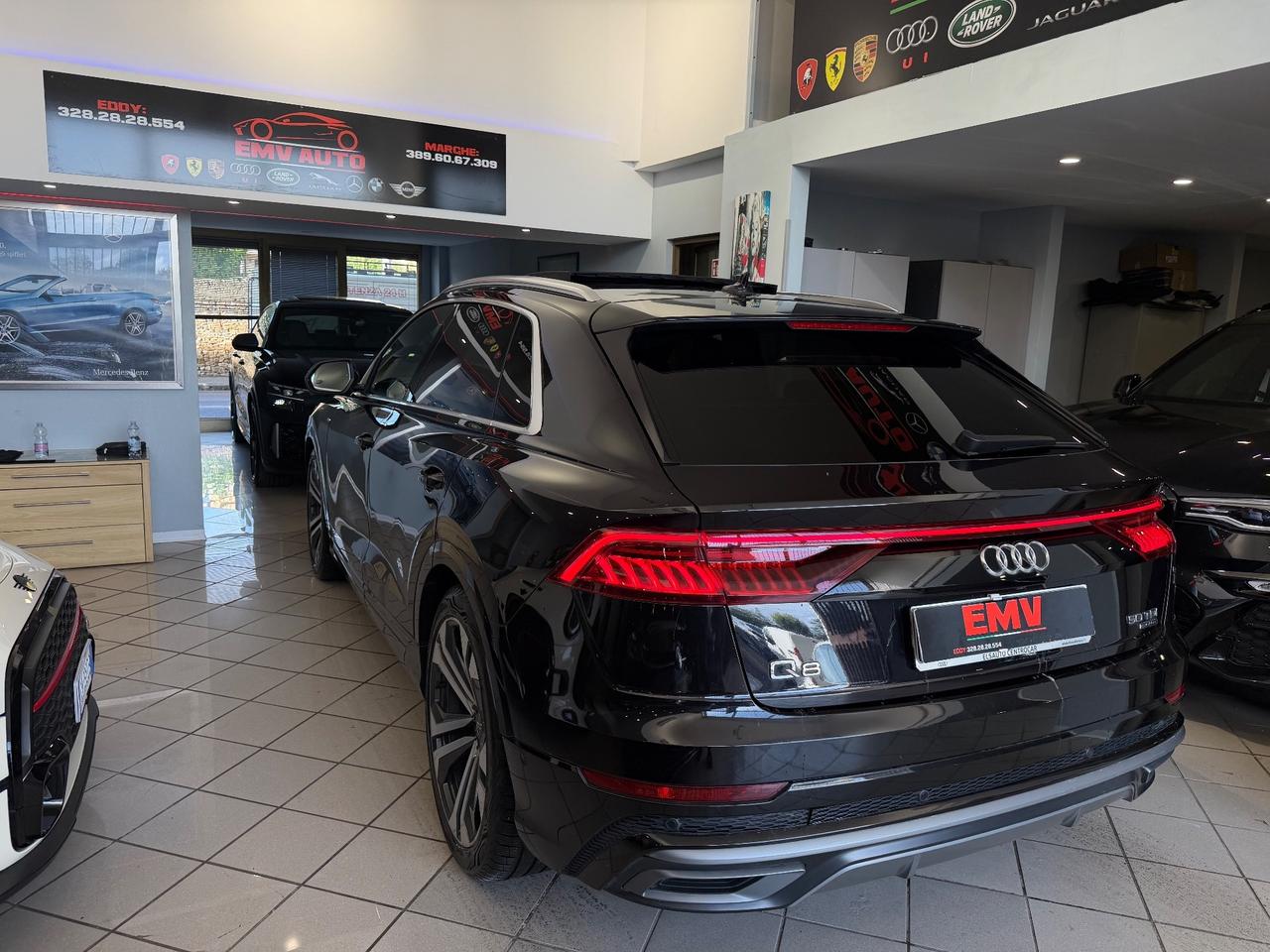 Audi Q8 45 TDI quattro tiptronic S-LINE..