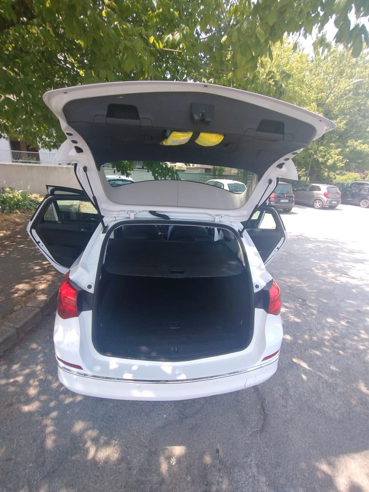 Opel Astra 1.4 Turbo 140CV Sports Tourer GPL Tech Cosmo