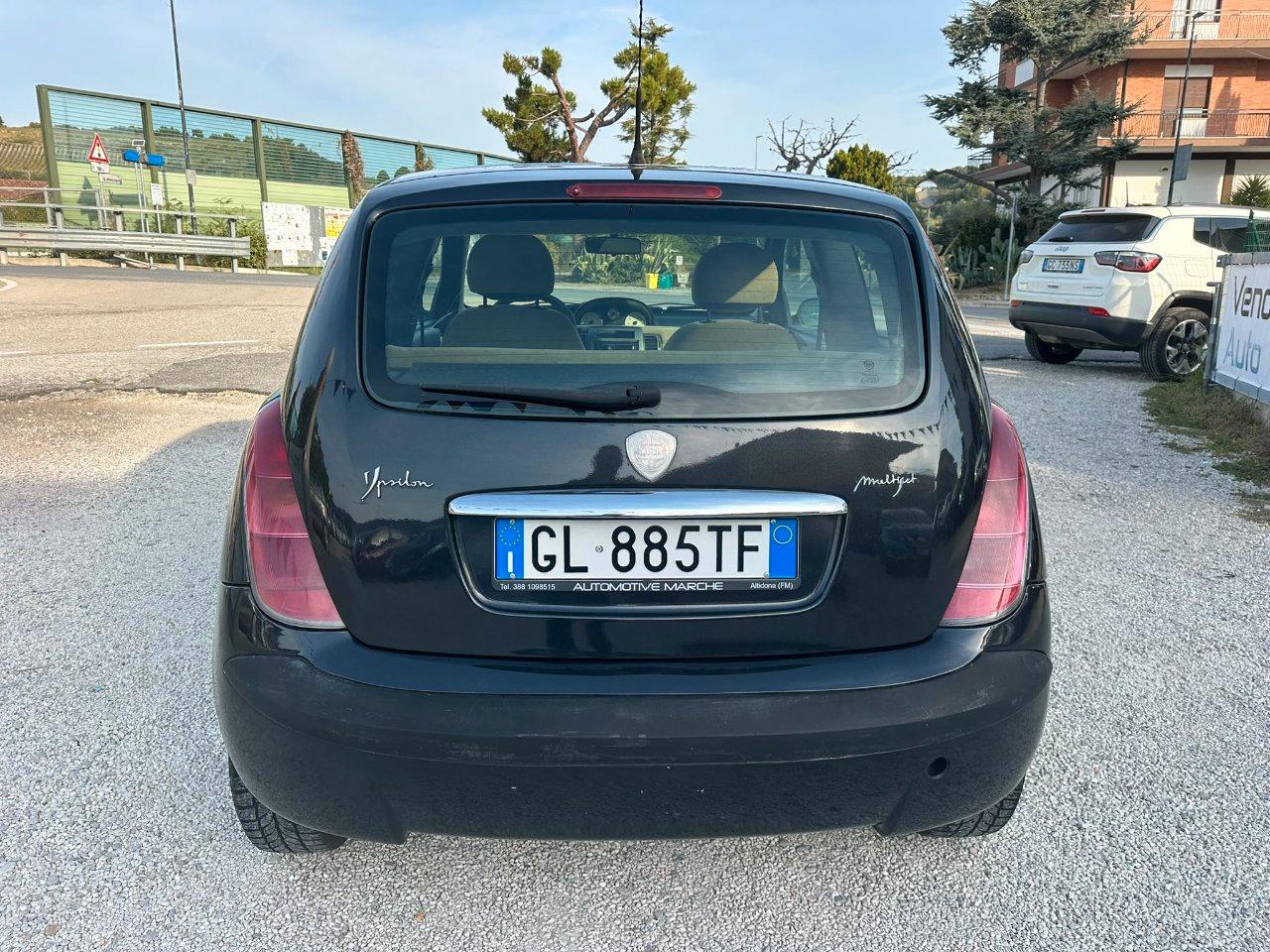 Lancia Ypsilon 3 Porte Ypsilon 1.3 mjt Argento