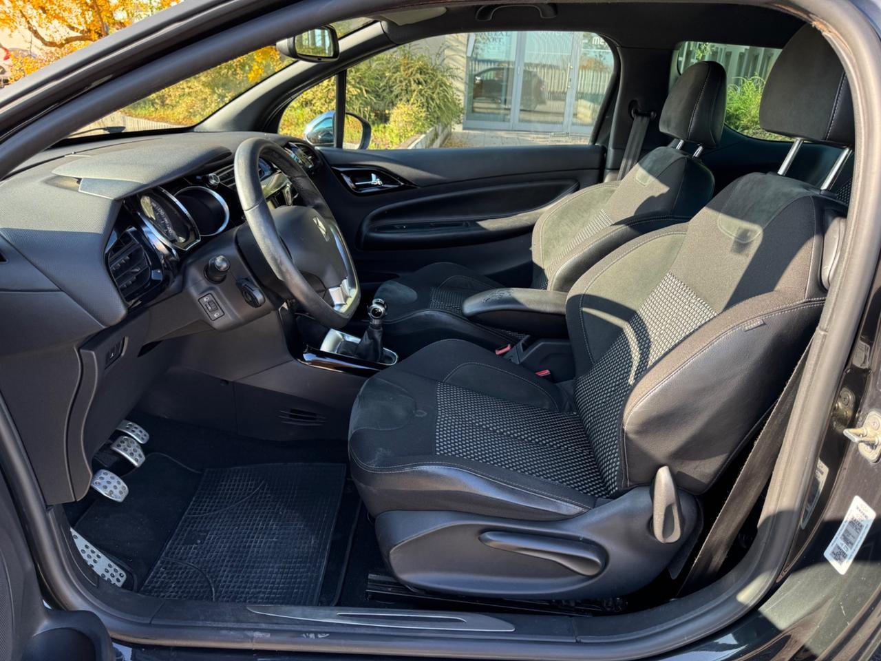 Ds DS3 3 1.6 HDi 90cv Just Black