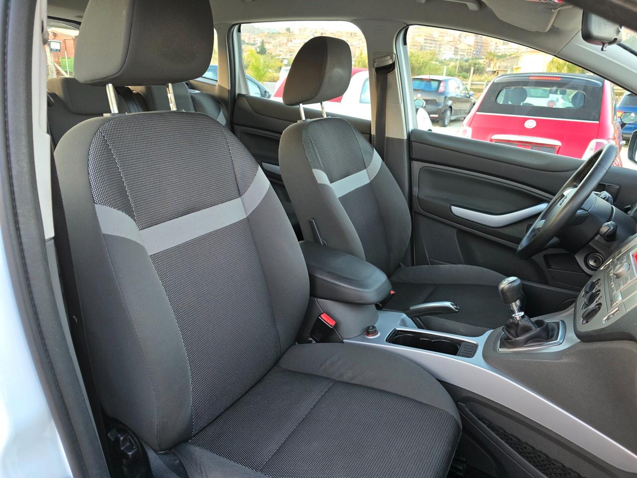Ford Kuga 2.0 TDCi 140 CV 2WD Titanium DPF