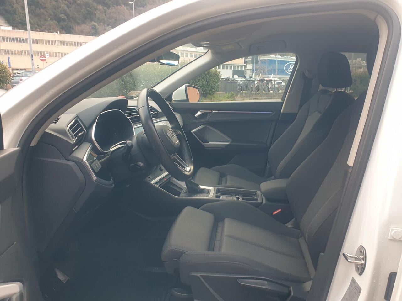 Audi Q3 SPB 35 TFSI S tronic line