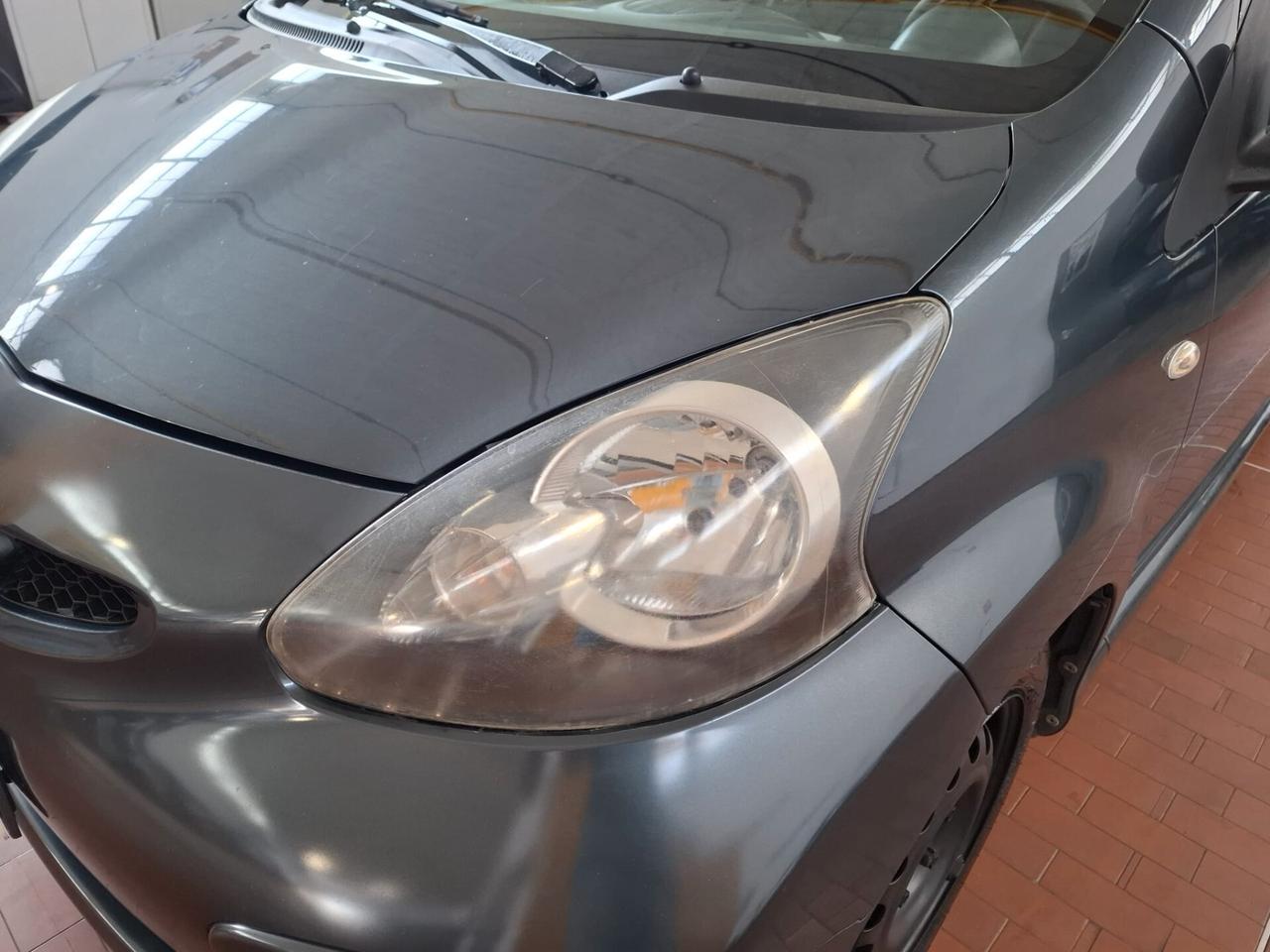 Toyota Aygo 1.0 12V VVT-i 5 porte Now