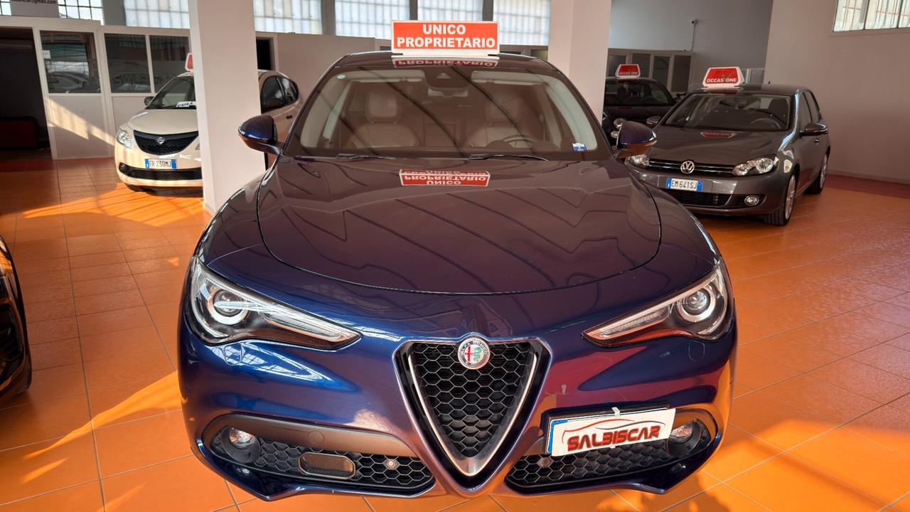 Alfa Romeo Stelvio 2.2 Turbodiesel 210 CV AT8 Q4 Executive