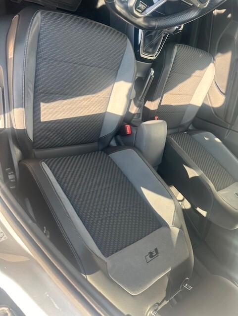 VOLKSWAGEN T-CROSS 1,0 BENZ. 09/2021 - CAMBIO AUTOMATICO