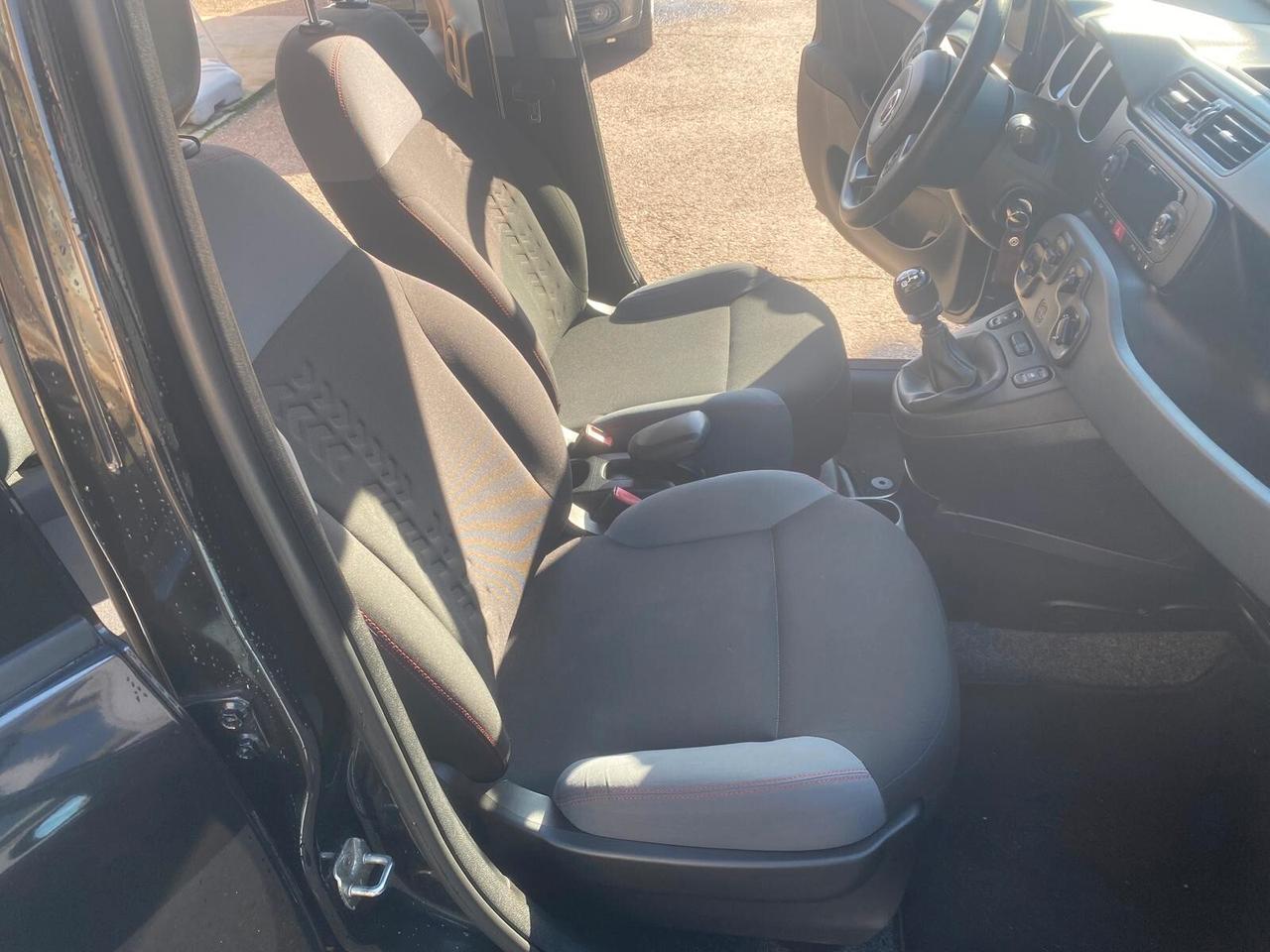 Fiat Panda 1.2 EasyPower Easy 69cv - 1 PROP. - GARANZIA 12 MESI