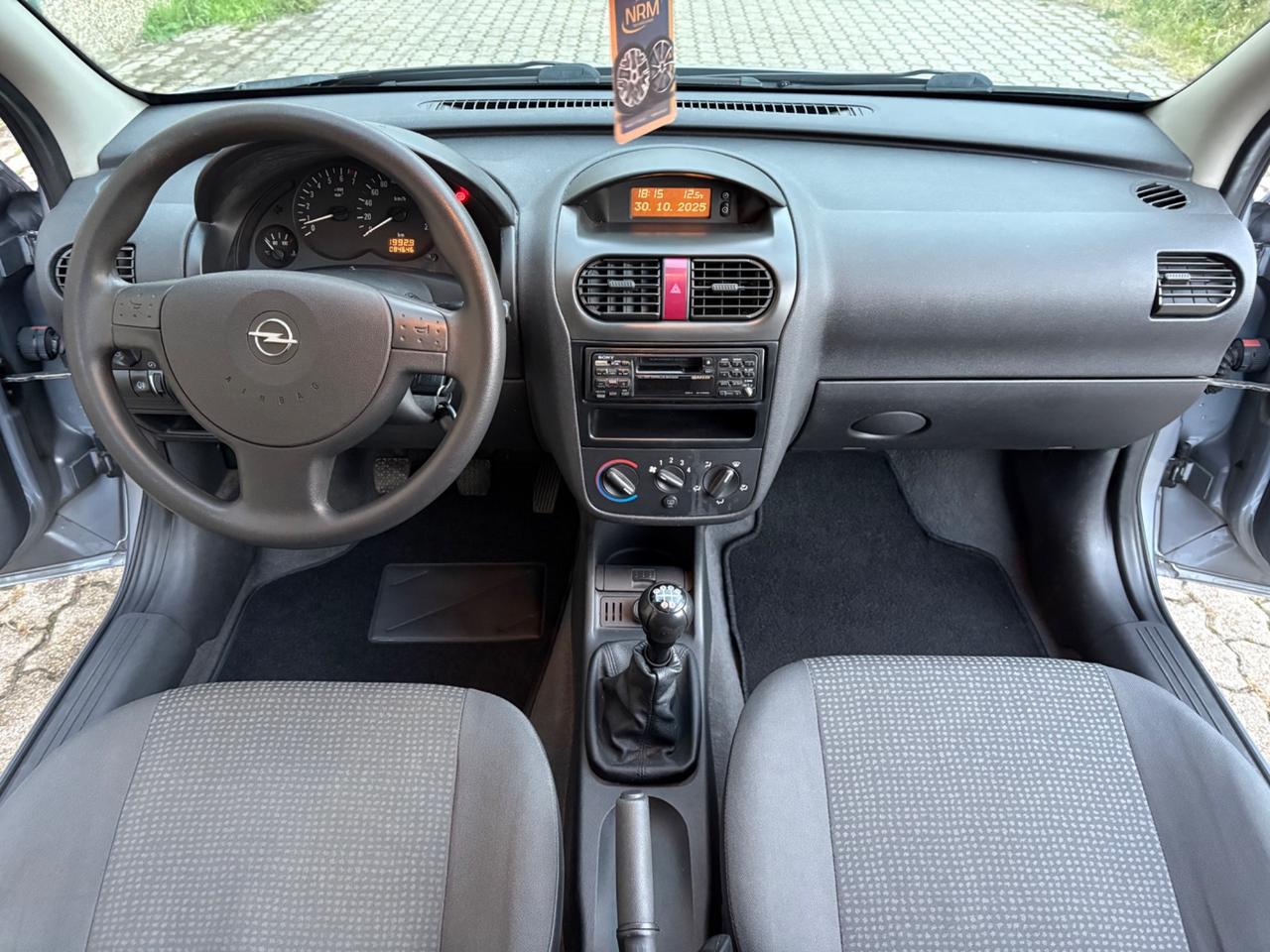 Opel Corsa 1.2i 3 porte Club - 84.000 KM