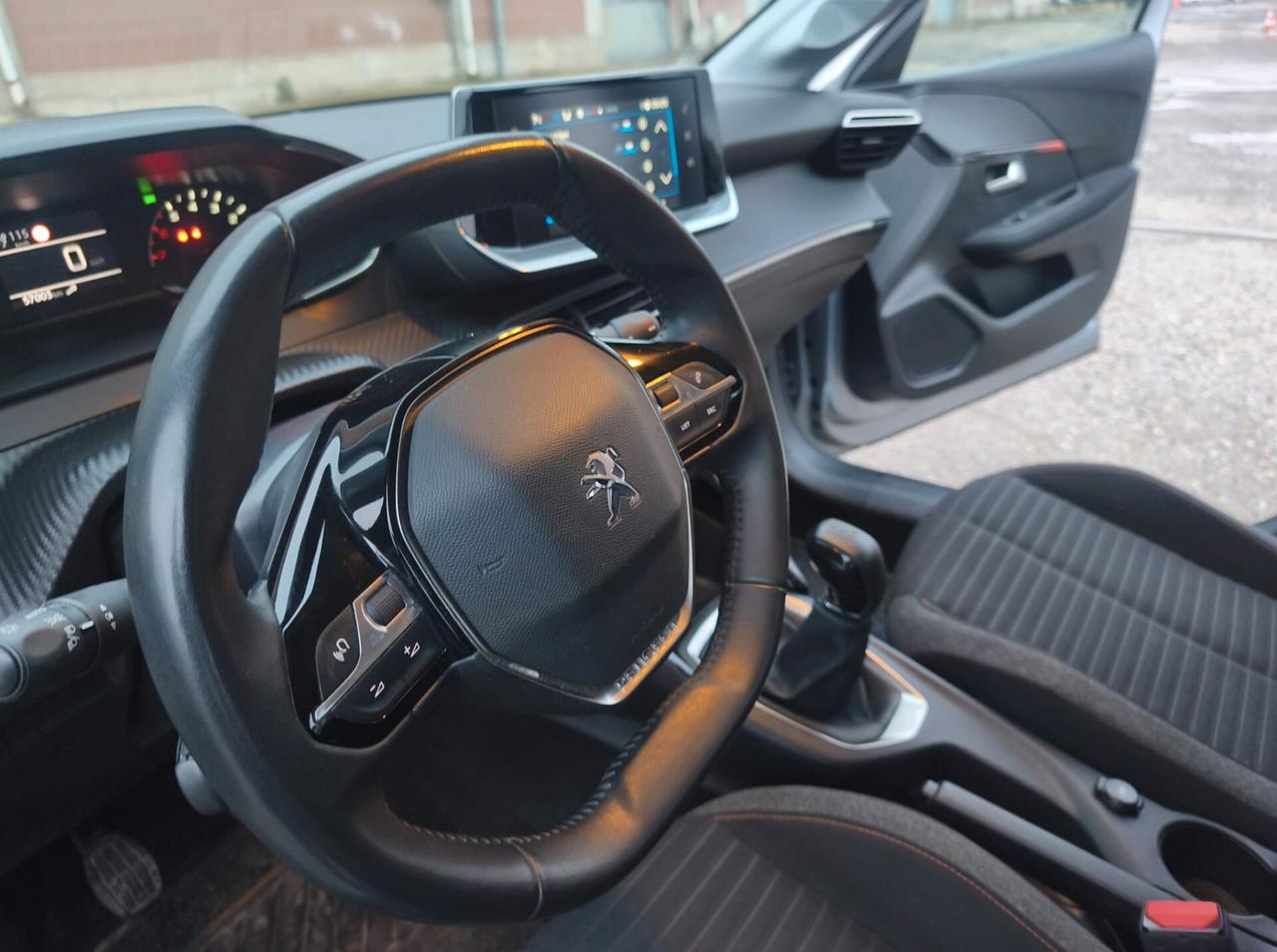 Peugeot 208 Allure Pack 2022---1.2 Benzina Neopatentati