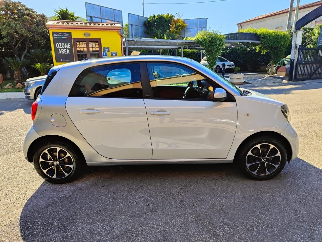 Smart ForFour 70 1.0 Passion