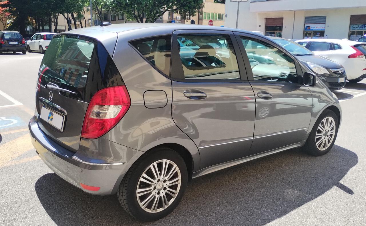 Mercedes-benz A 160 BlueEFFICIENCY