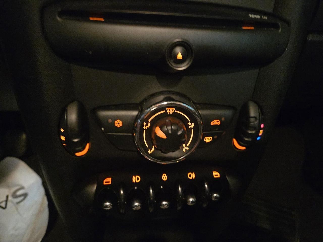 MINI 1.6 16V ONE COUPE' ADATTA A NEO PATENTATI