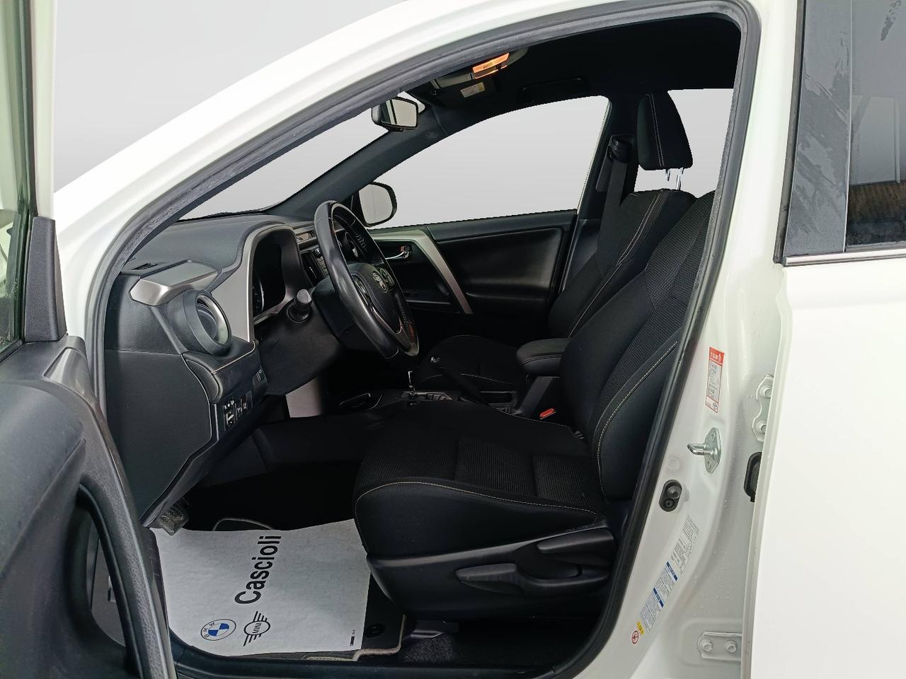 TOYOTA Rav4 IV 2016 - Rav4 2.5 vvt-i h Lounge 4wd e-cvt my17