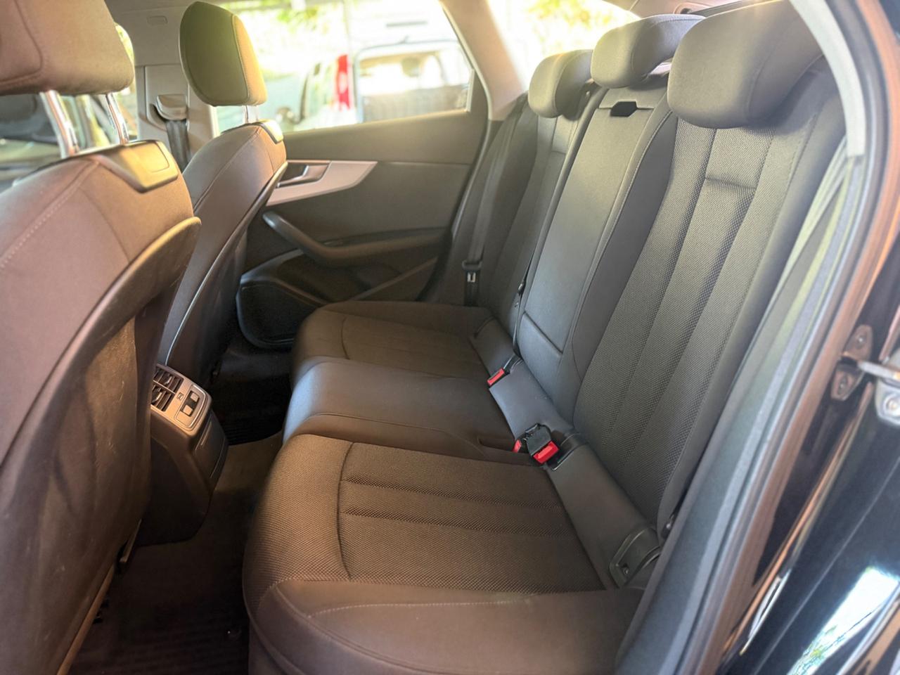 Audi A4 Avant 2.0 TDI 150 CV Business Sport