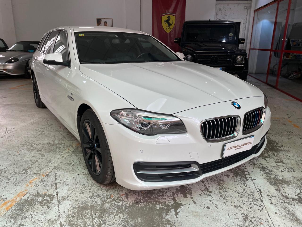 Bmw 520 520d xDrive Touring Luxury
