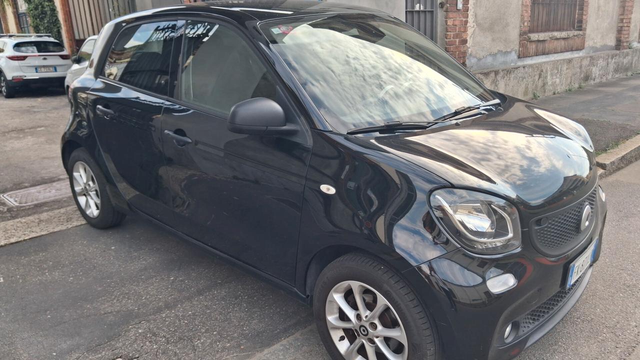 Smart ForFour 70 1.0 Prime