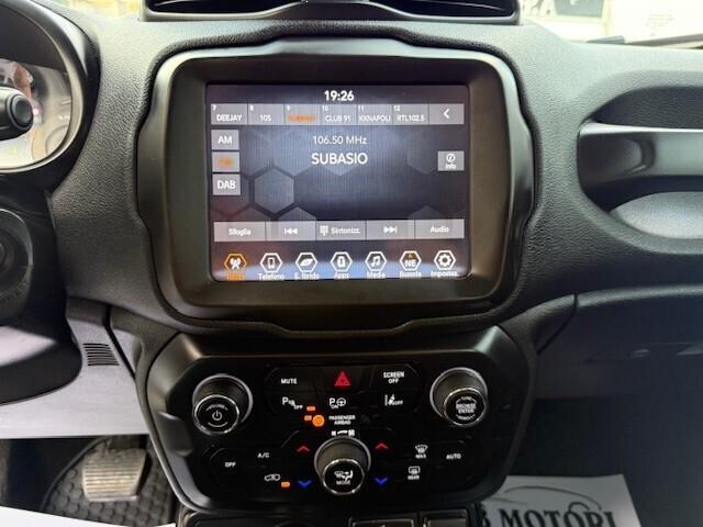 Jeep Renegade 1.3 T4 240CV PHEV 4xe AT6 First Edit