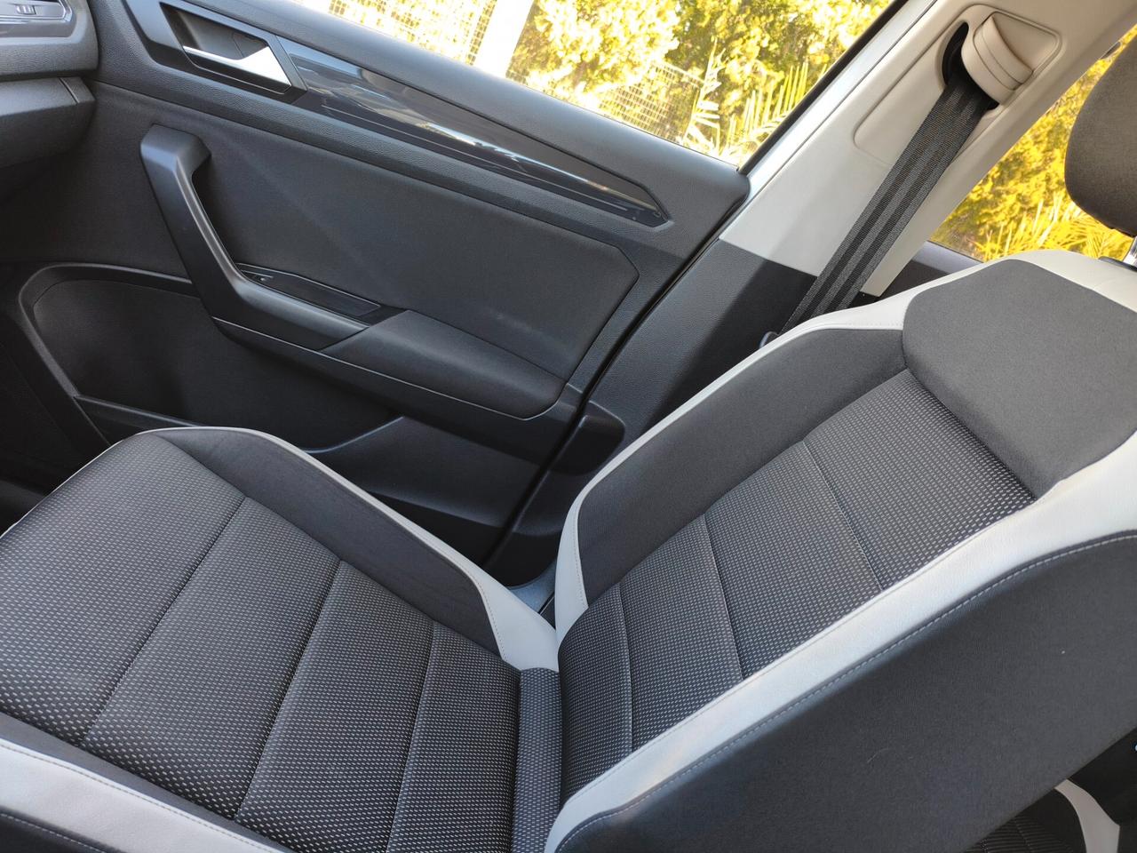 Volkswagen T-Roc 2.0 TDI SCR 150 CV DSG Advanced BMT SPORT