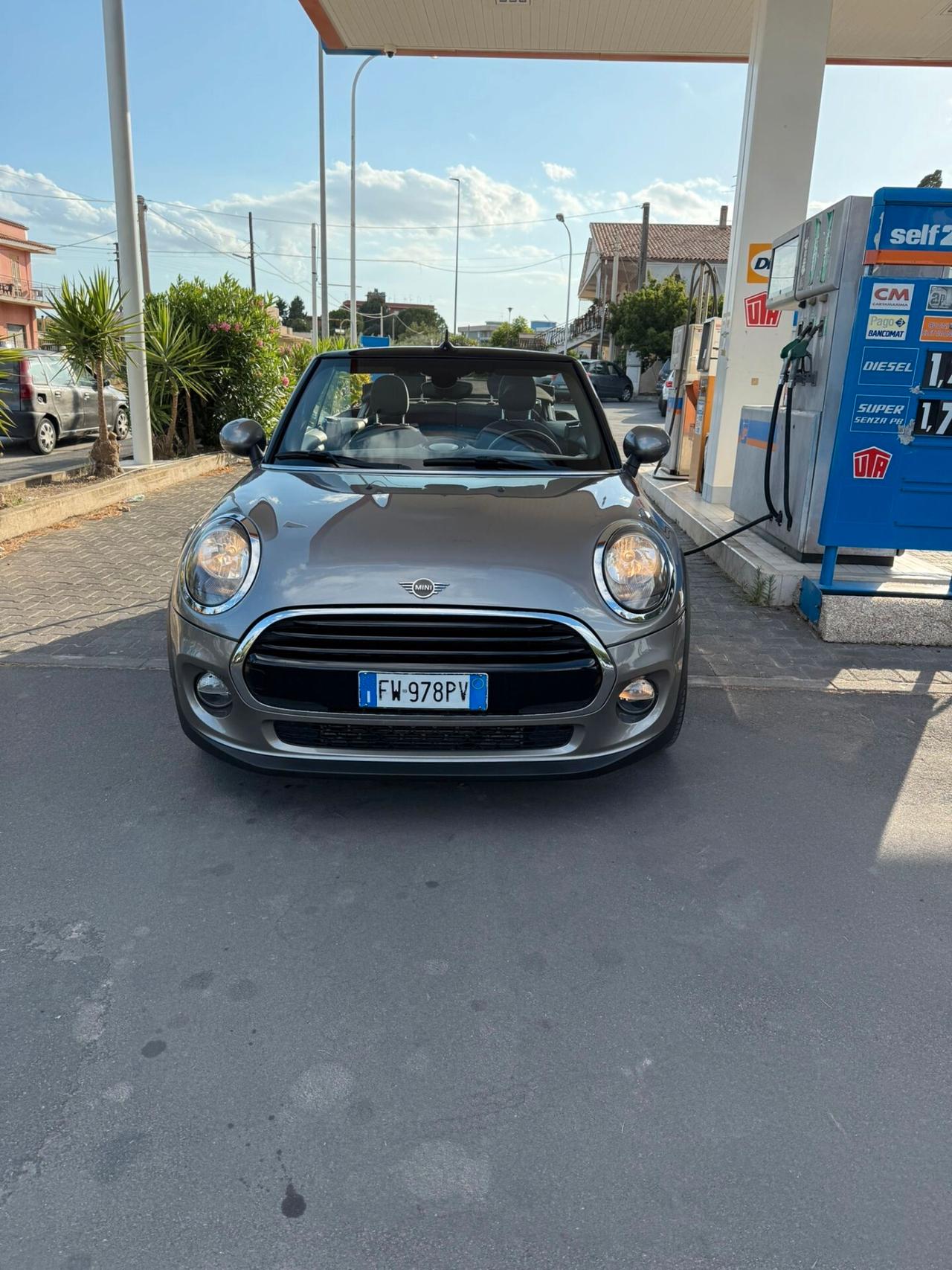 Mini 1.5 Cooper D Cabrio