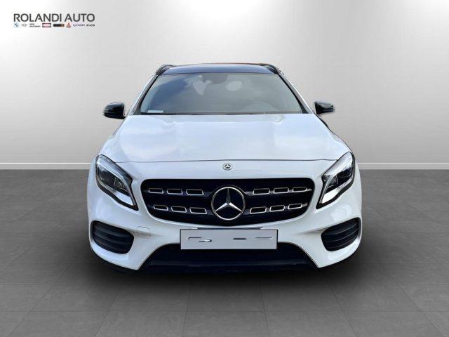 MERCEDES-BENZ GLA 200 d Night Edition 4matic auto