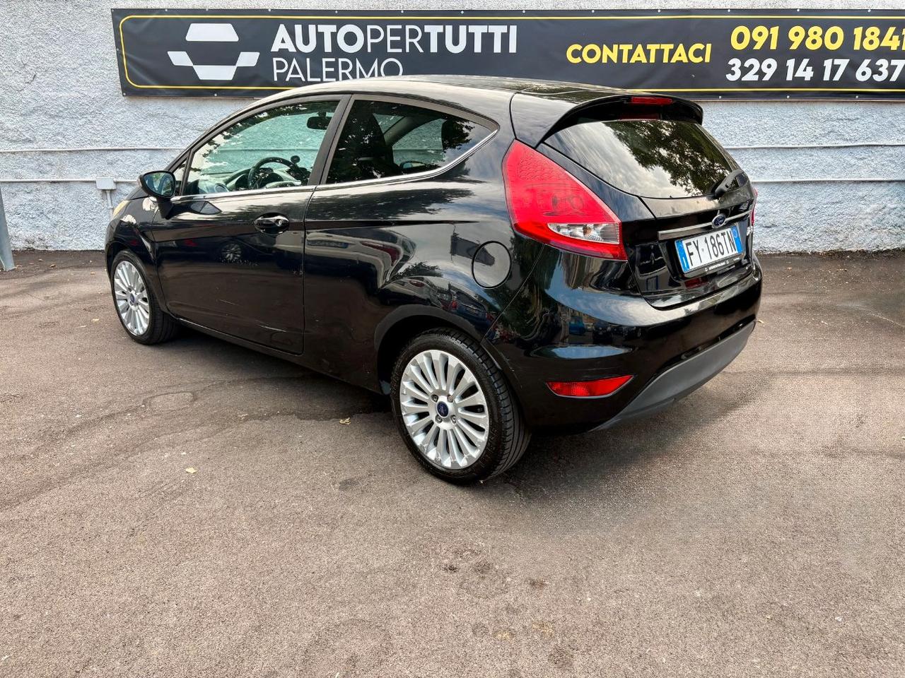 Ford Fiesta 3 Porte Fiesta 3p 1.4 16v Titanium Gpl