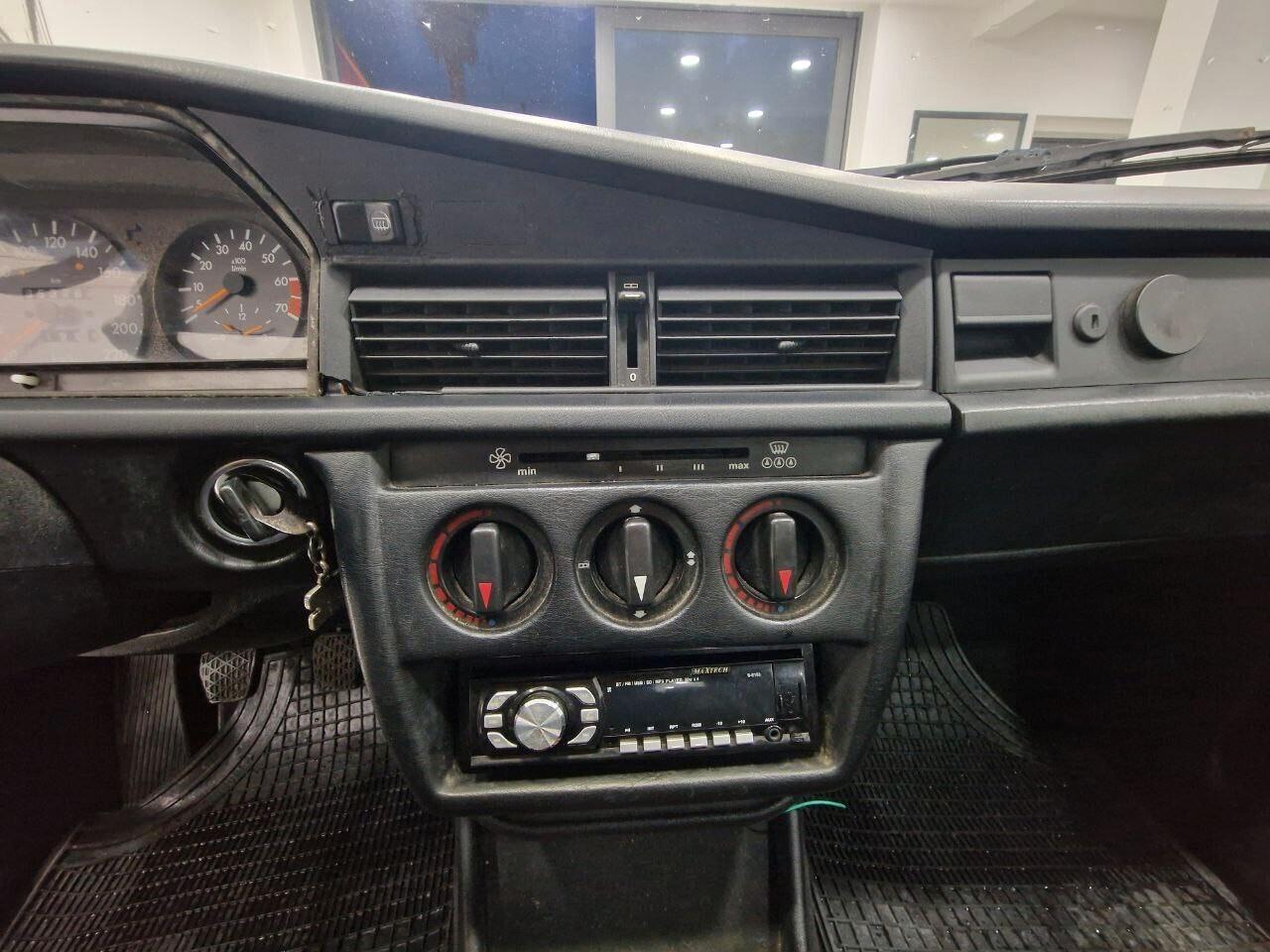 Mercedes-benz 190 1.8 E