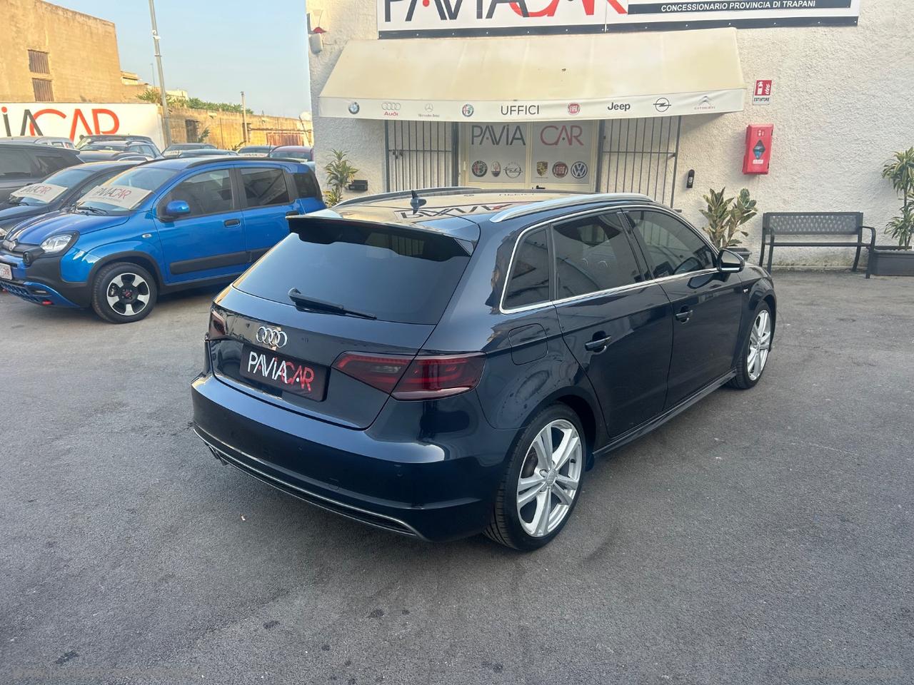 AUDI A3 SPB 35 TDI S tronic S-LINE