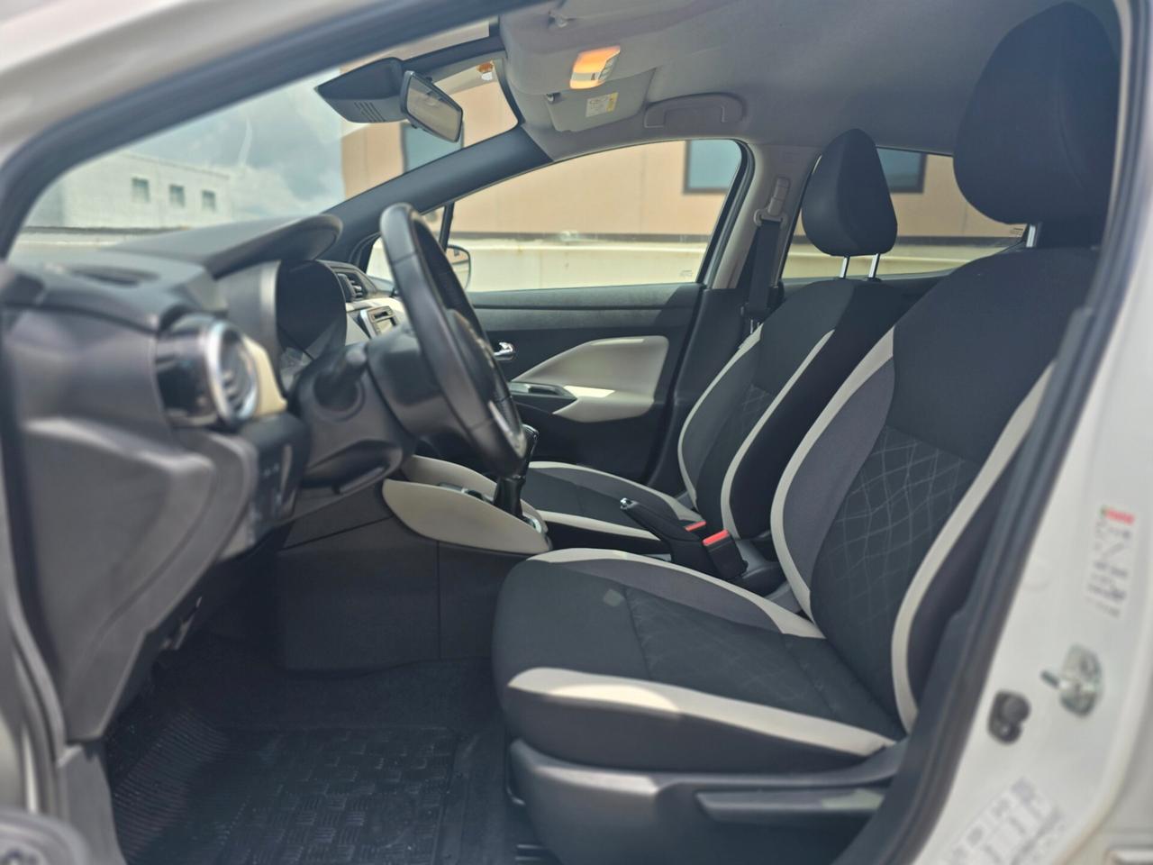 Nissan Micra 0.9 IG-T 12V 5 porte N-Connecta