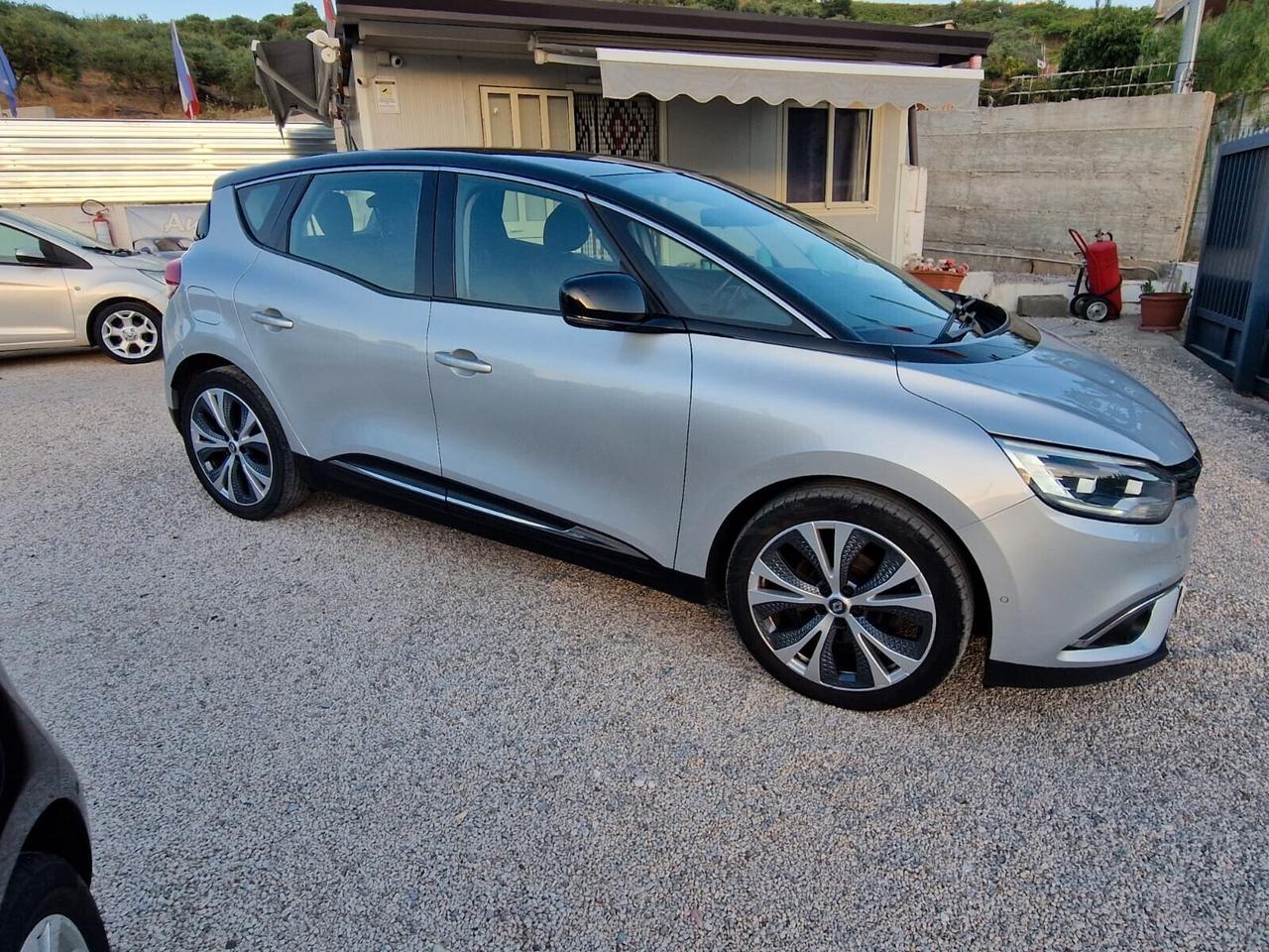 Renault Scenic Scénic dCi 130 CV EDC Energy Bose